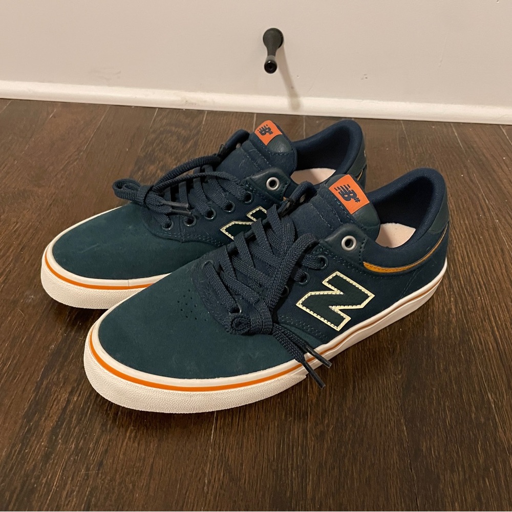 New Balance - Numeric 225 - Skate Shoes